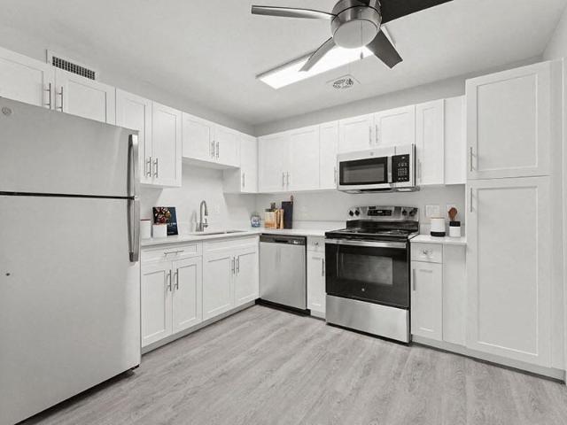 Apartment for rent in Walnut Creek, California