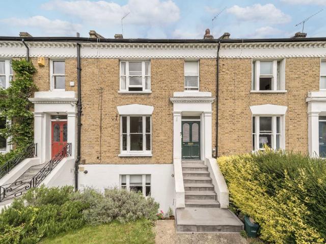 Apartment for rent in London Borough of Ealing, Greater London
