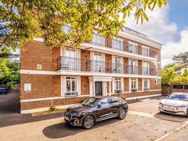 Apartment for rent in London Borough of Hounslow, Spring Grove