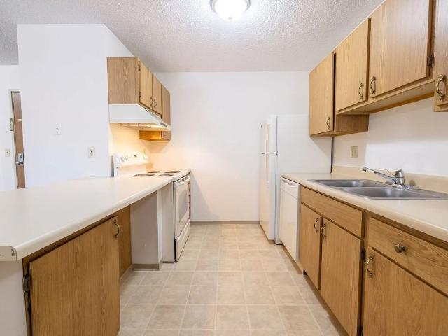 Apartment for rent in Majestic Pines, White Bear Lake