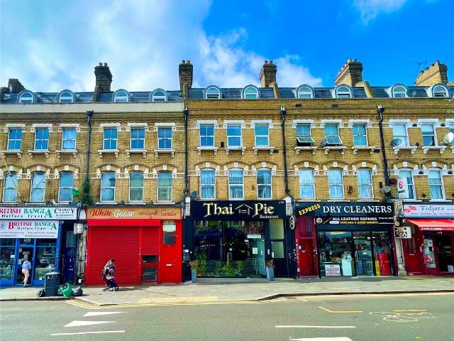 Apartment for rent in London Borough of Newham, Greater London