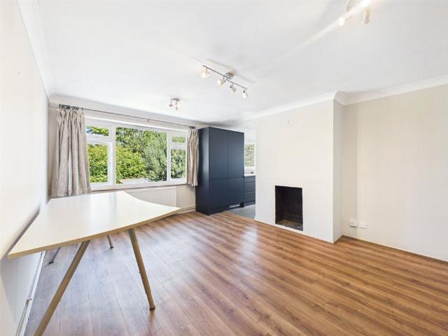 House for rent in Strawberry Hill, Greater London