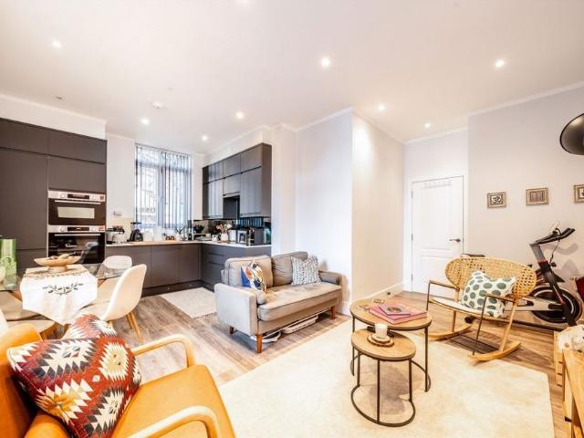 Apartment for rent in London Borough of Hounslow, Spring Grove