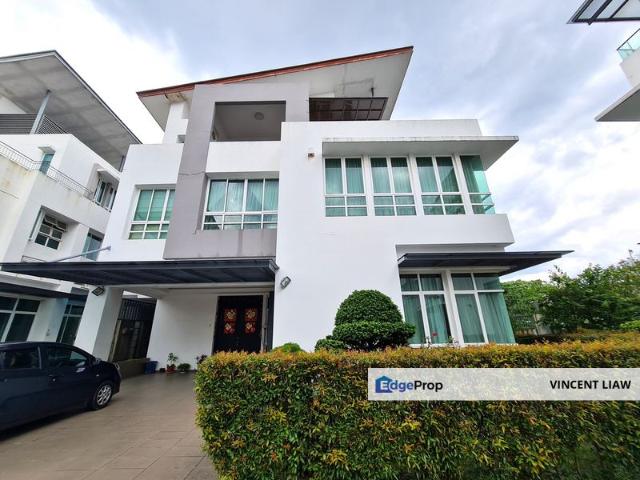 House for sale in Petaling, Damansara Damai