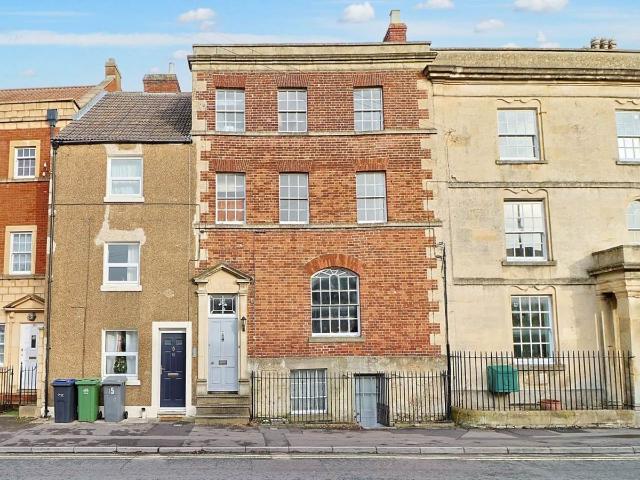 Studio for rent in Trowbridge