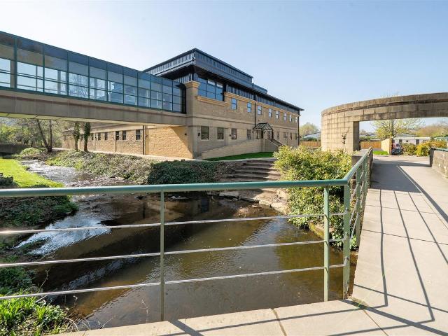 Apartment for rent in Crossflatts, West Yorkshire