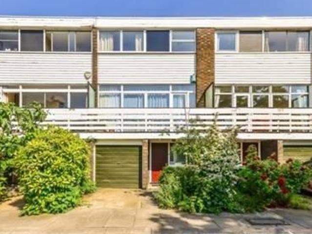 House for rent in Denmark Hill, Greater London