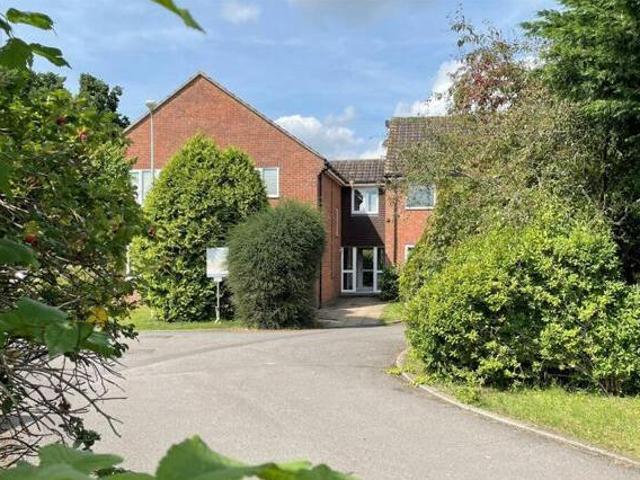House for sale in Wash Common, Enborne
