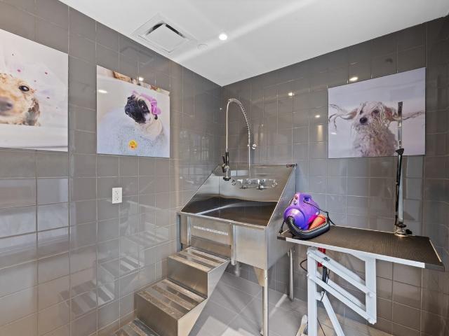 Apartment for rent in Toronto—St. Paul's, Toronto