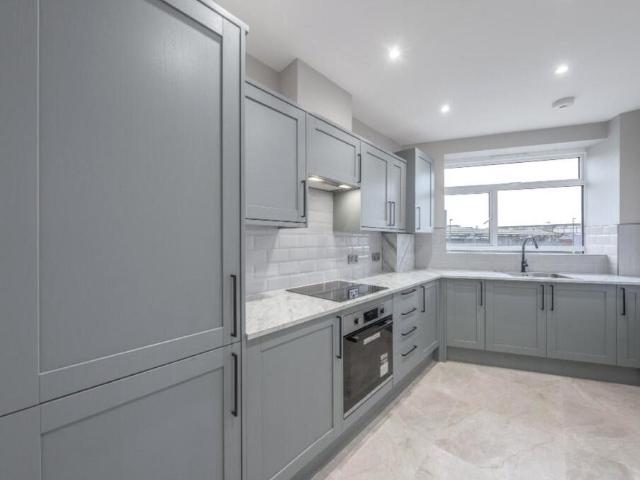 Apartment for rent in Portsea, Portsmouth