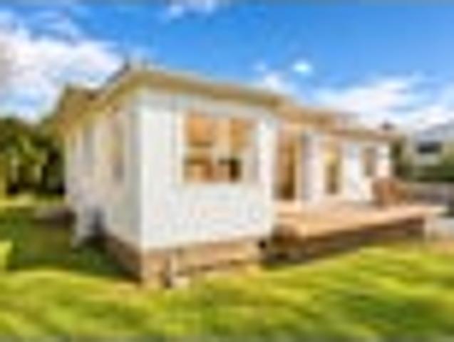 House for sale in Algies Bay, Rodney