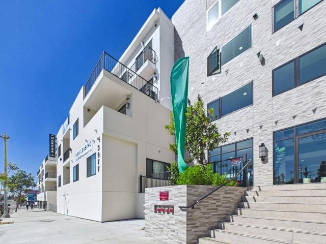 Apartment for rent in Canoga Park, California