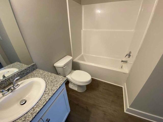 Apartment for rent in Oak Crest, Winston-Salem