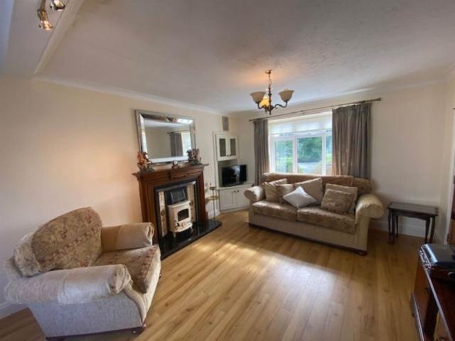 House to rent in Burnside, Ulster