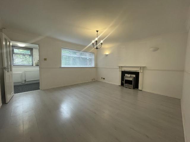 House for rent in The Hawthorns, Falcon Lodge