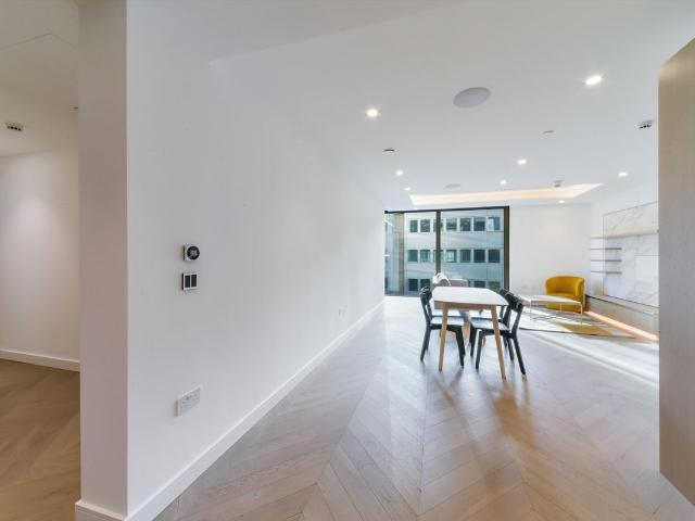 Apartment for rent in Aldgate, Lyons