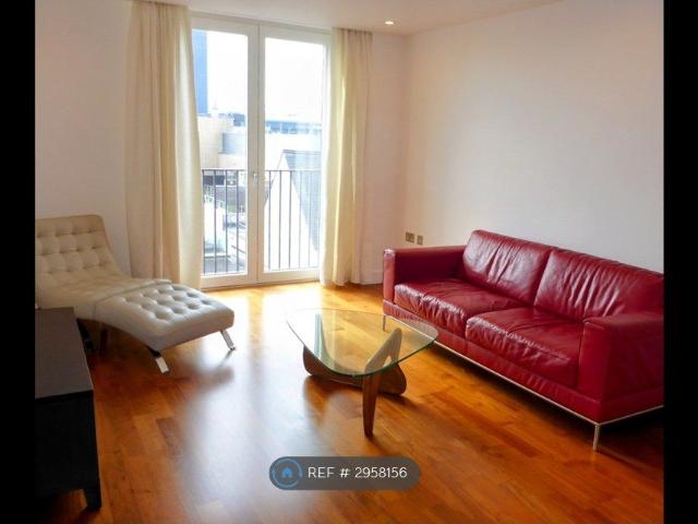Apartment for rent in City Centre, Falcon Lodge