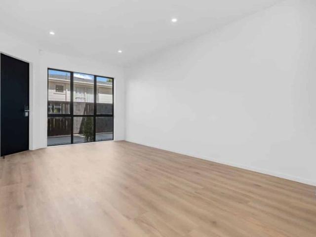 Townhouse for rent in Manukau, Ōtara-Papatoetoe