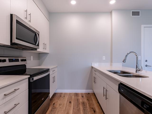 Apartment for rent in Wedgewood, Alberta