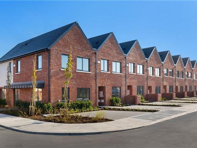 Terraced House for sale in Lucan, North Tipperary