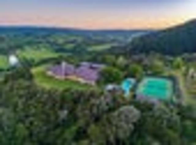 House for sale in Awhitu