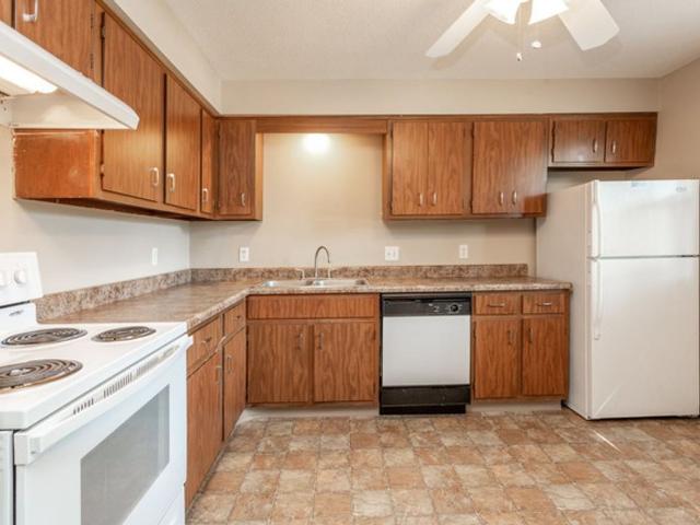 Apartment for rent in The Heights Apartments, Omaha