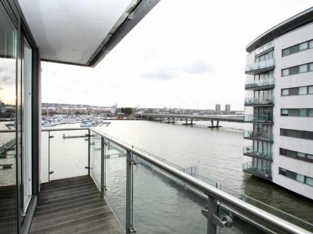 Apartment for rent in Reach, Greater London