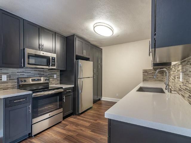 Apartment for rent in Glendale, California