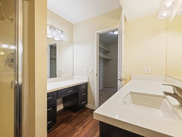 Apartment for rent in Glendale, California