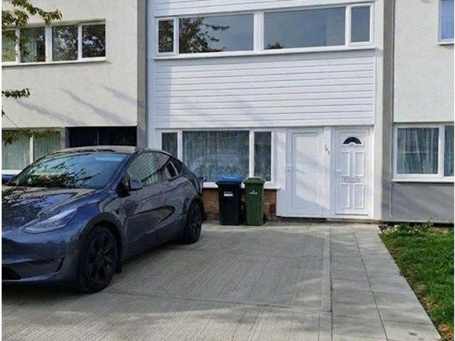 House for rent in Netherfield, Milton Keynes
