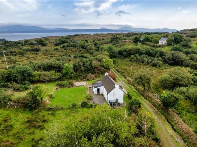 Detached House for sale in Sneem, South Tipperary