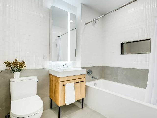 Apartment for rent in Arverne, New York