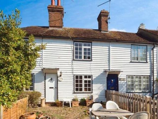 House for sale in Cranbrook & Sissinghurst, Sandown Park