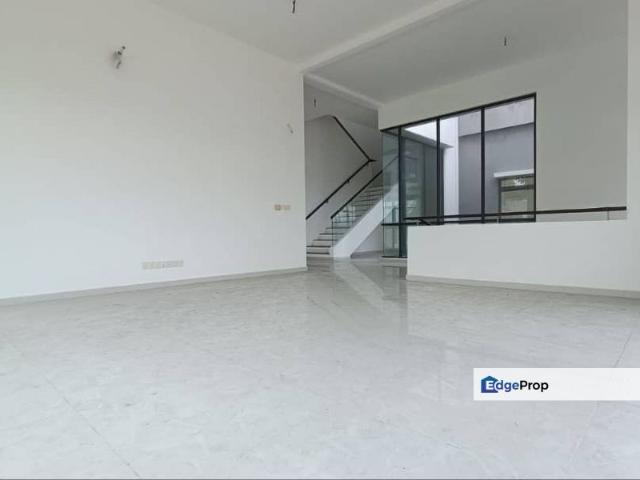 House for sale in Pulai, Bukit Ledang