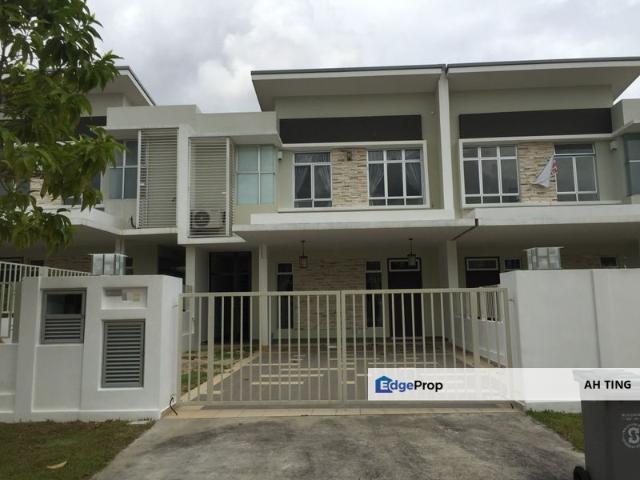 House for rent in Pulai, Bukit Ledang