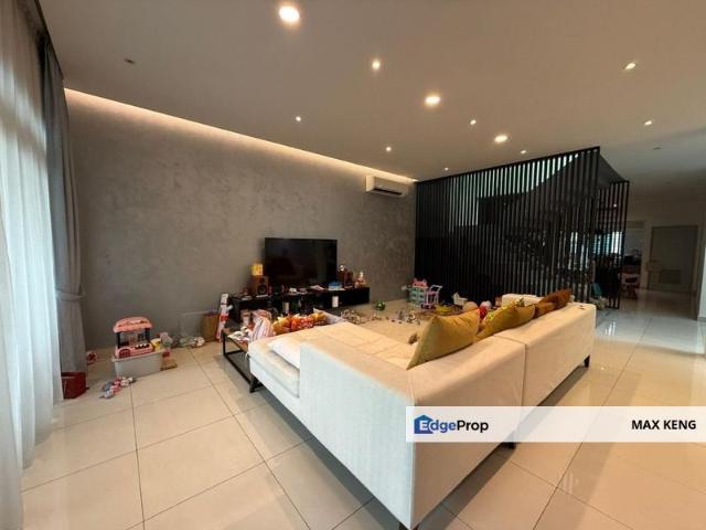 House for sale in Pulai, Bukit Ledang