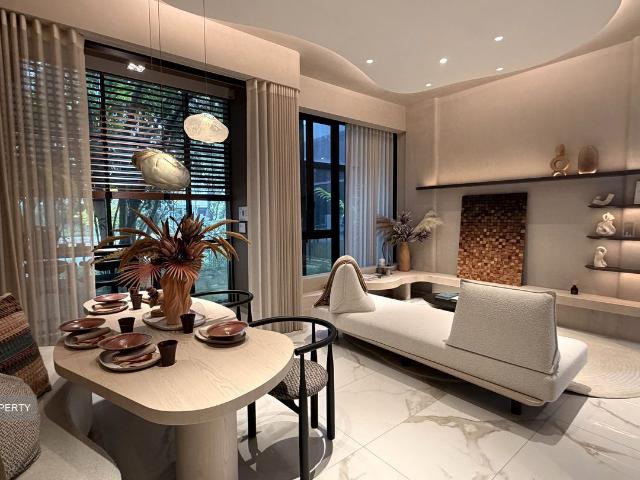 Condominium for sale in Queenstown, 05 South West