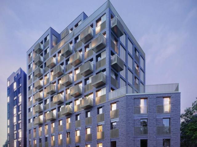 Apartment for sale in Spring Park, Luton