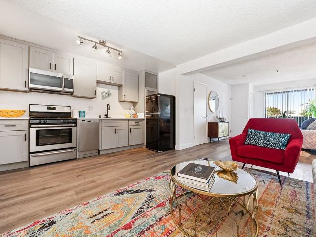 Apartment for rent in Long Beach, California