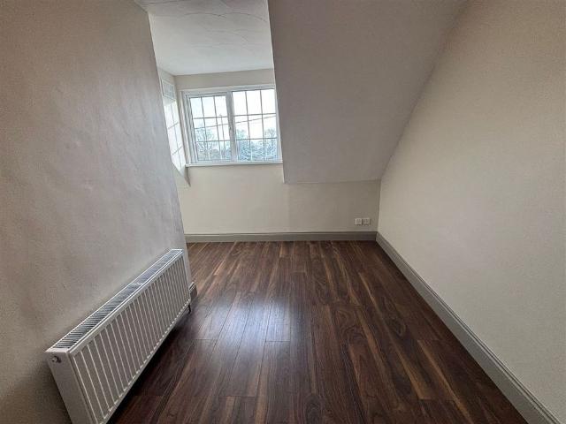 House to rent in Bluebell, North Tipperary