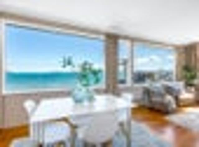 House for sale in Days Bay, Wellington