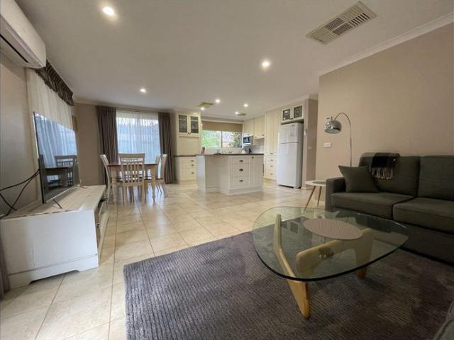 Apartment for rent in Porepunkah, Victoria