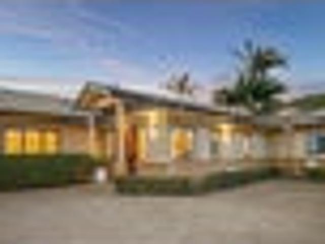 House for sale in Paremoremo, Oroua County