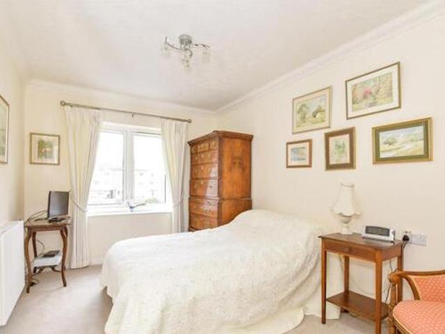 House for sale in Chichester, Littlecote