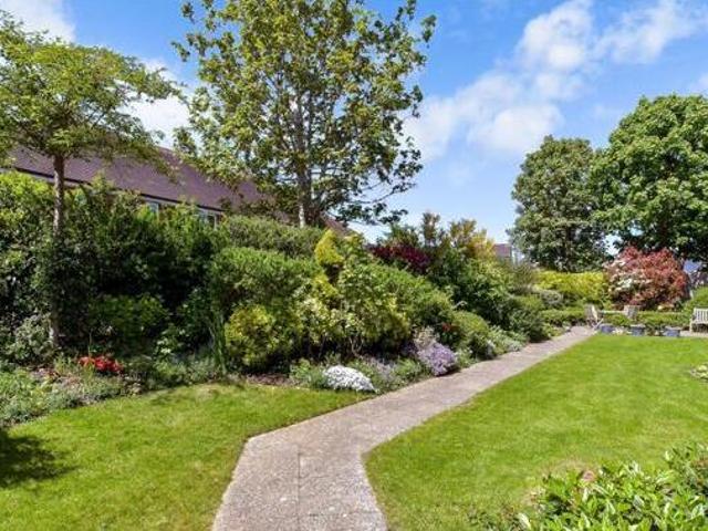 House for sale in Chichester, Littlecote