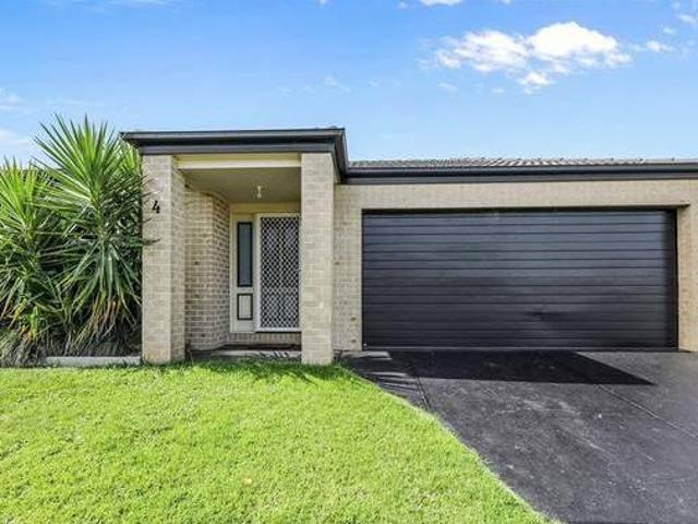 House for rent in Victoria