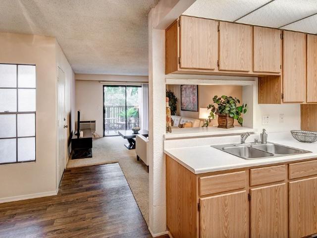 Apartment for rent in Huntington Beach, California