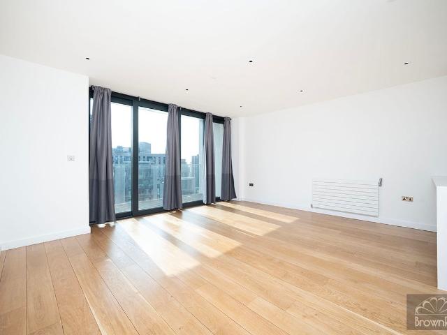 Apartment for rent in The Hyde, Greater London