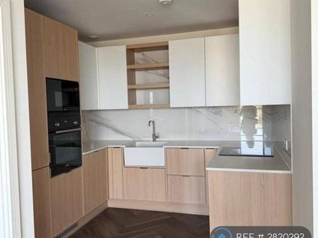 House for rent in West Hendon, The Hyde