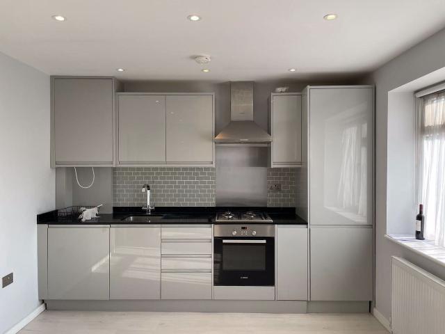 Apartment for rent in Colindale, Greater London
